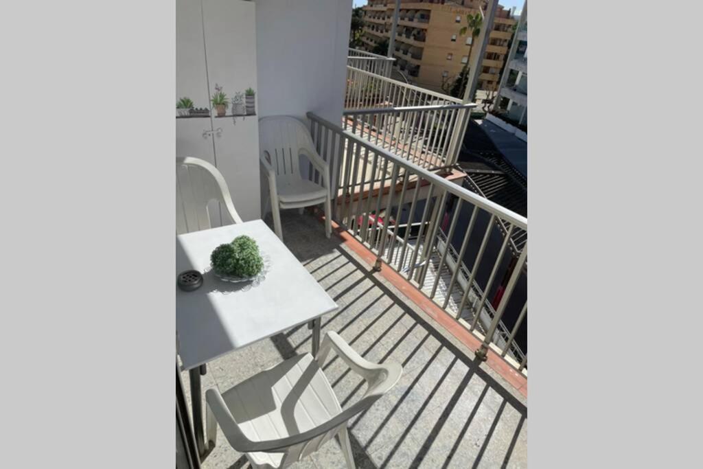 Esther's House A 200 Mts Fuente Luminosa - Wifi Apartamento Salou