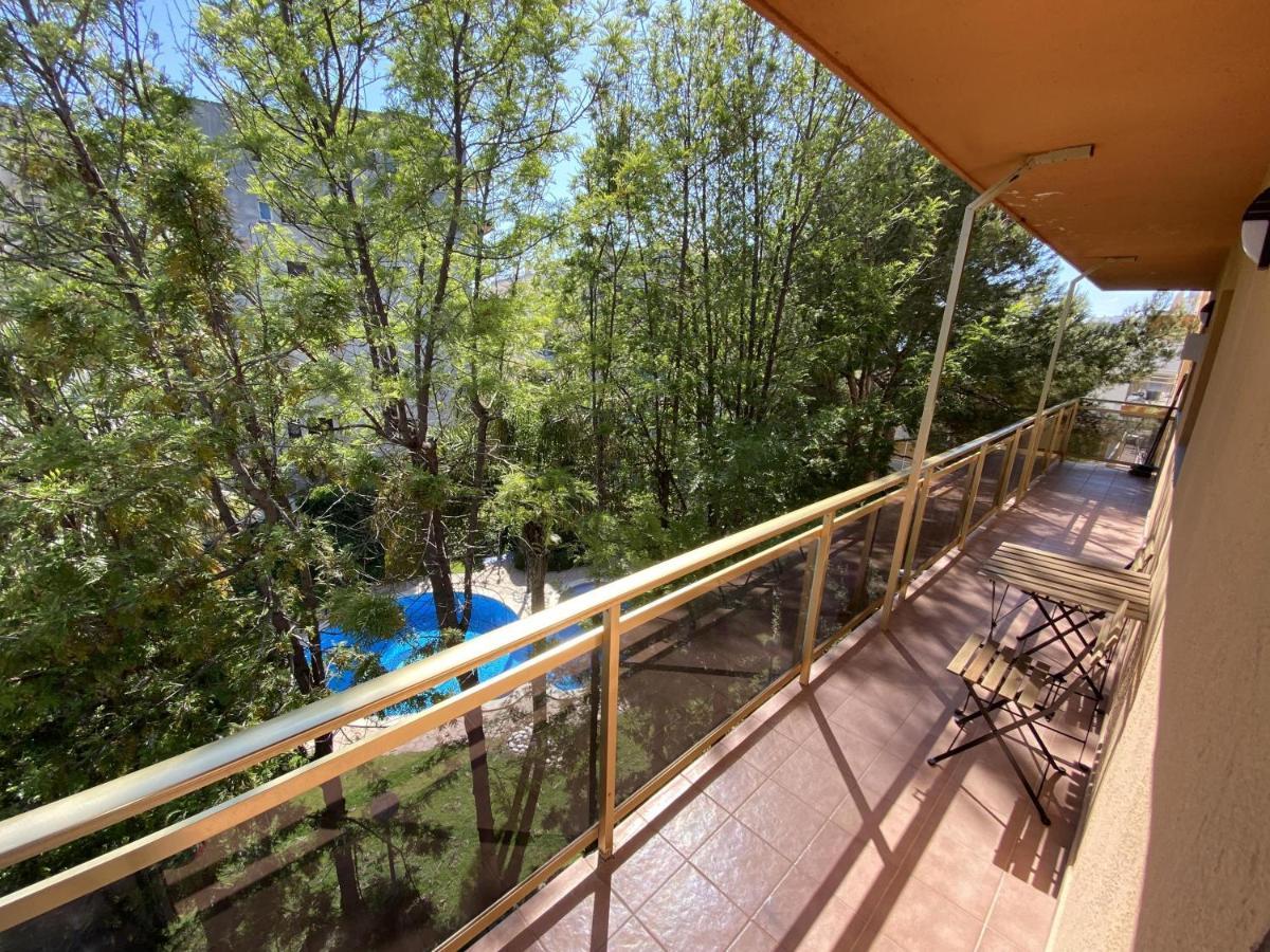 For A Costa Brava Appartement *