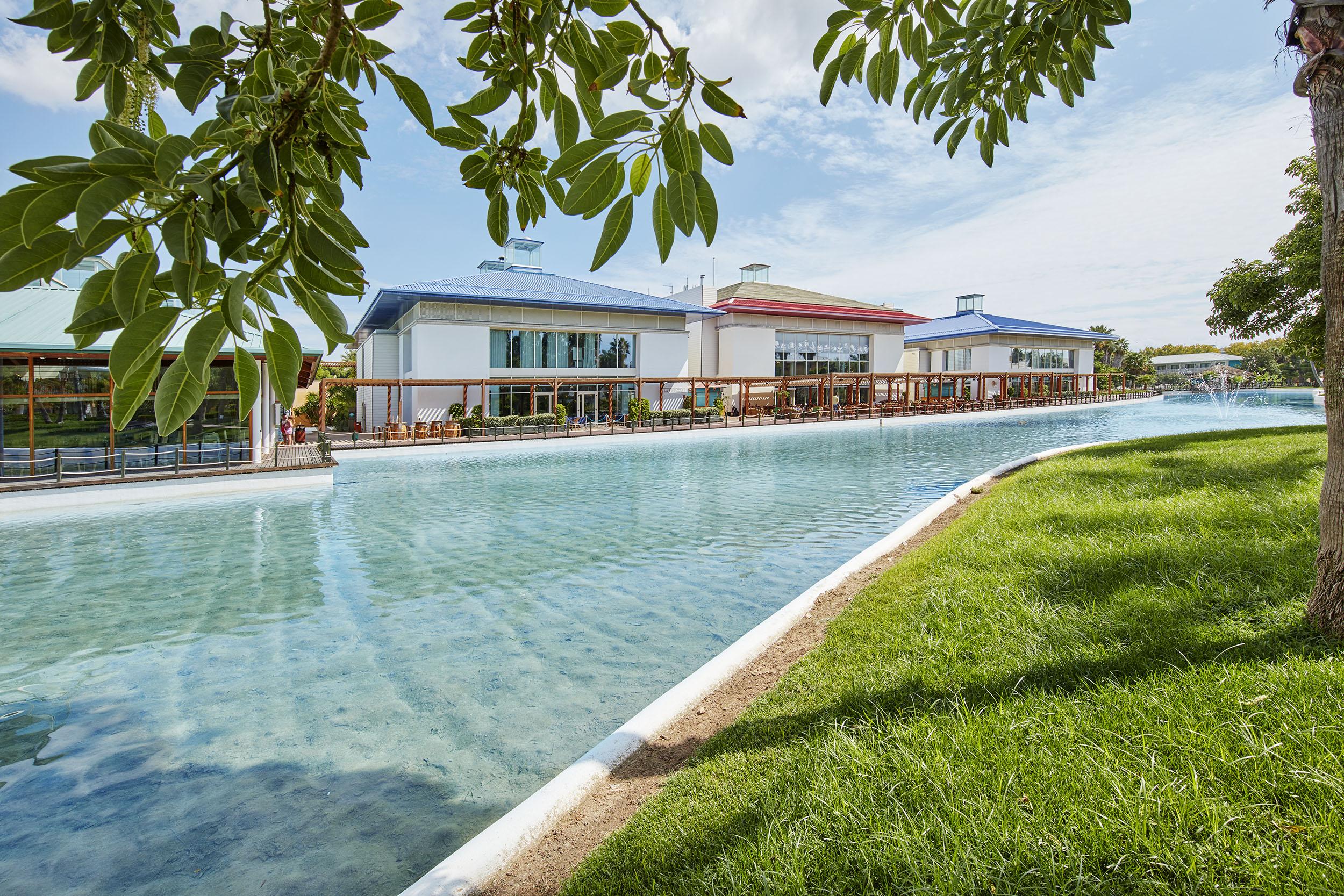 Portaventura Caribe: Unlimited Park Access & Ferrari Land Entry Hotel