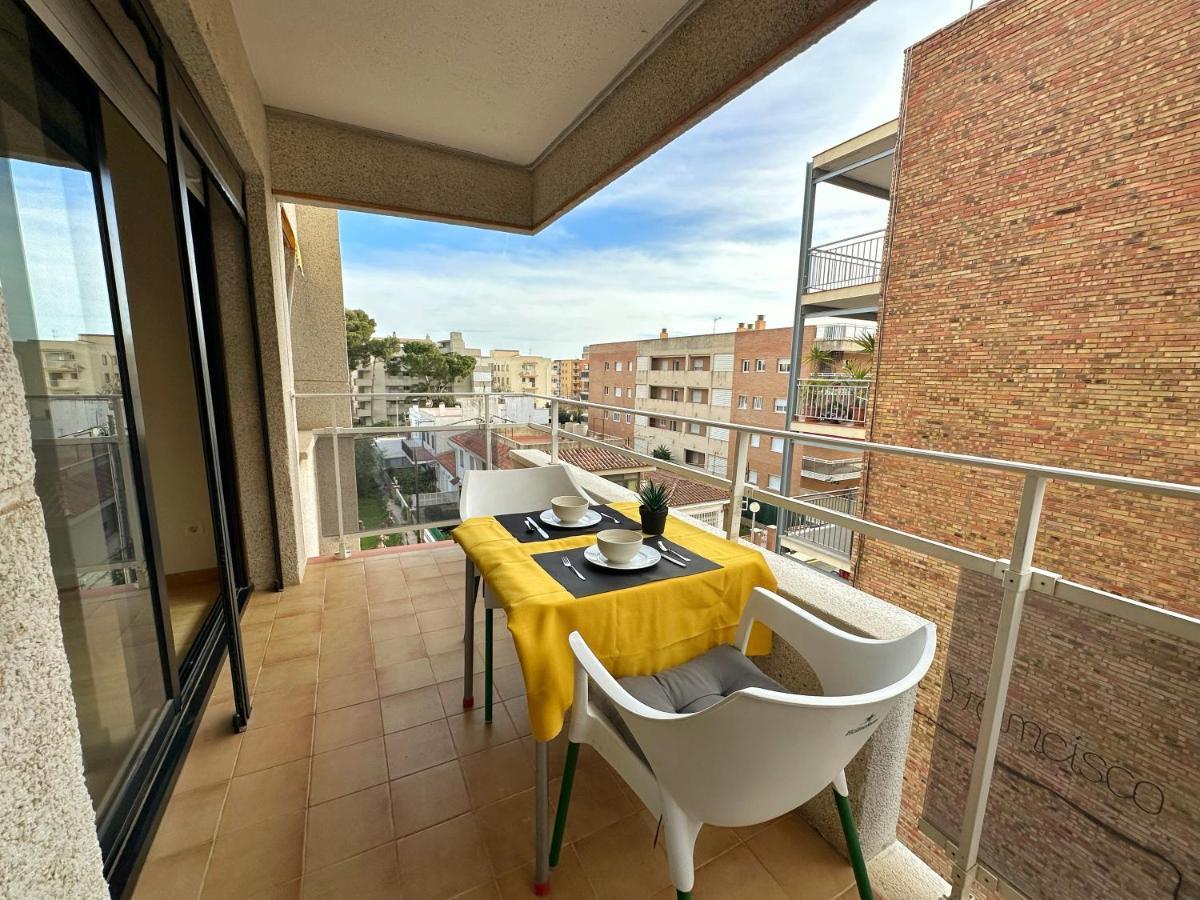 Apartment Domuum Holidays - Montcada Family