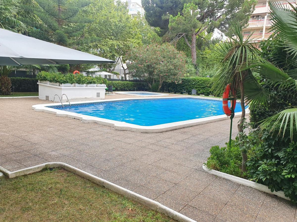 Centro Piscina Gisamar Apartment *