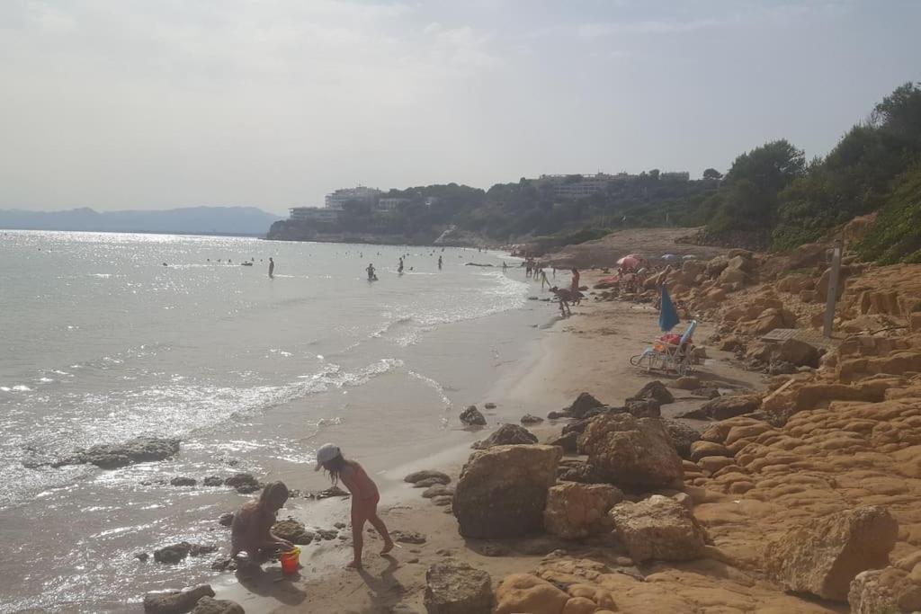 In Salou. Beach Relax Hutt-033474-91 Apartment *