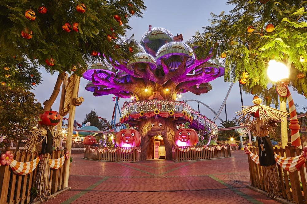 Portaventura El Paso - Includes Portaventura Park Tickets 4* Salou