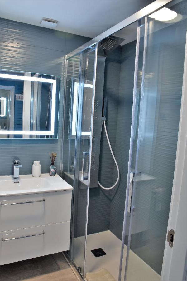 1a. Linea, Vistas Al Mar, Acceso Directo A Playa Y Piscina * Salou