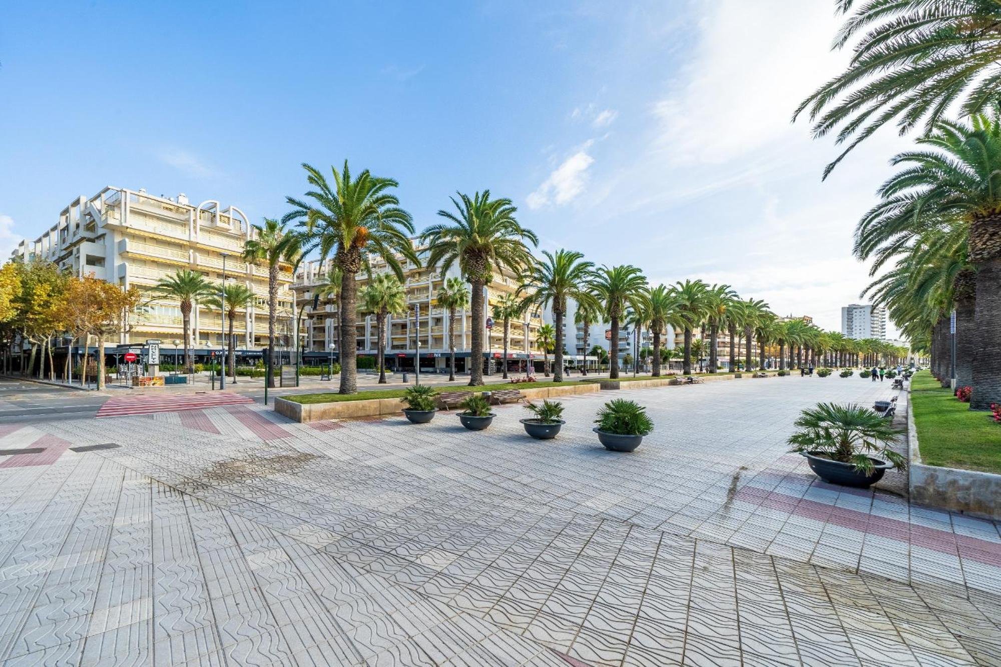 Salou Apartment Beach Apartment *