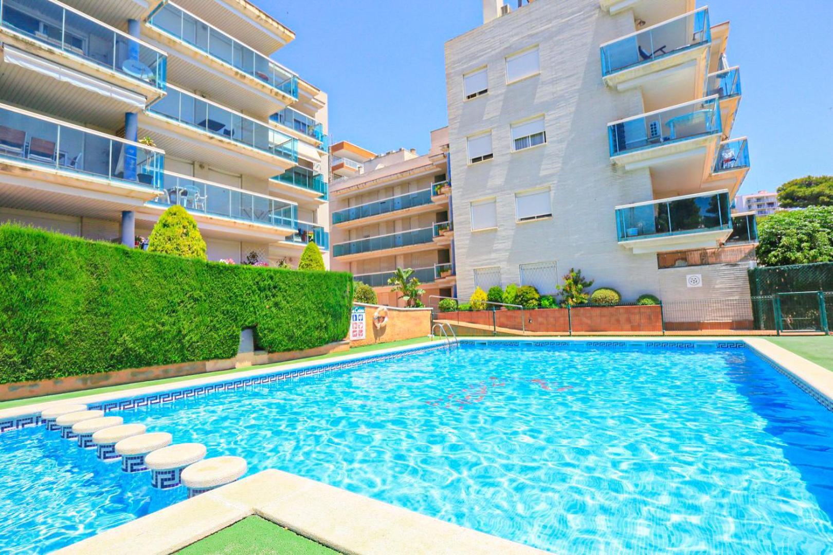 Litoral Costa Dorada - La Caleta Only Families Apartamento