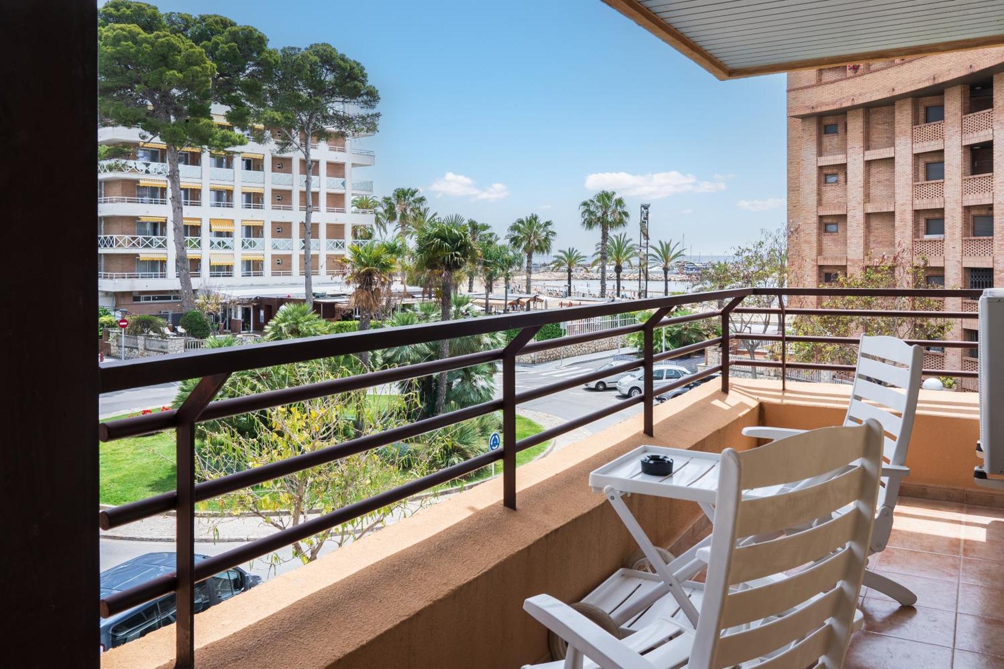 Luxury With Sea View And Parking *