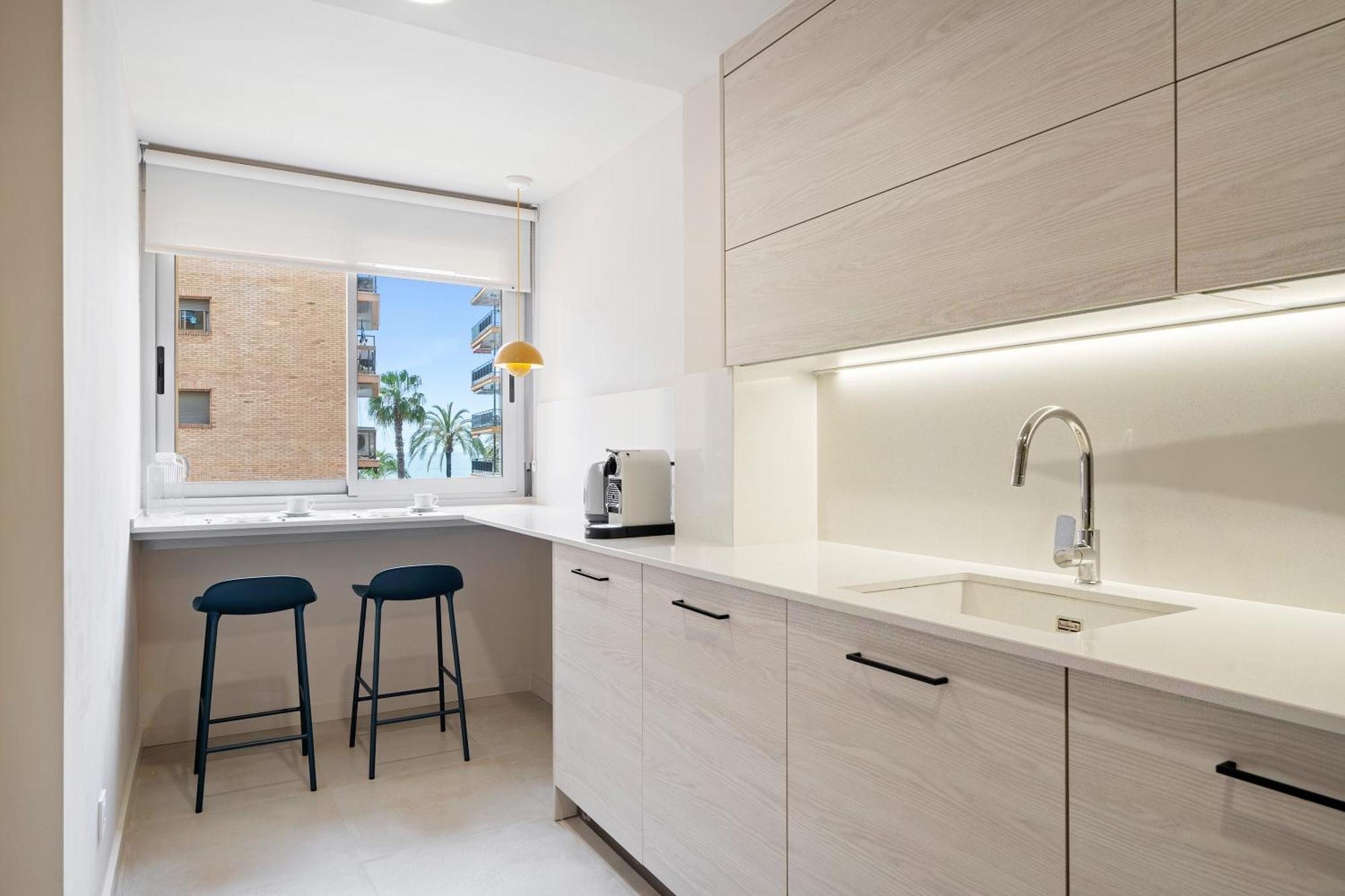 Luxury With Sea View And Parking