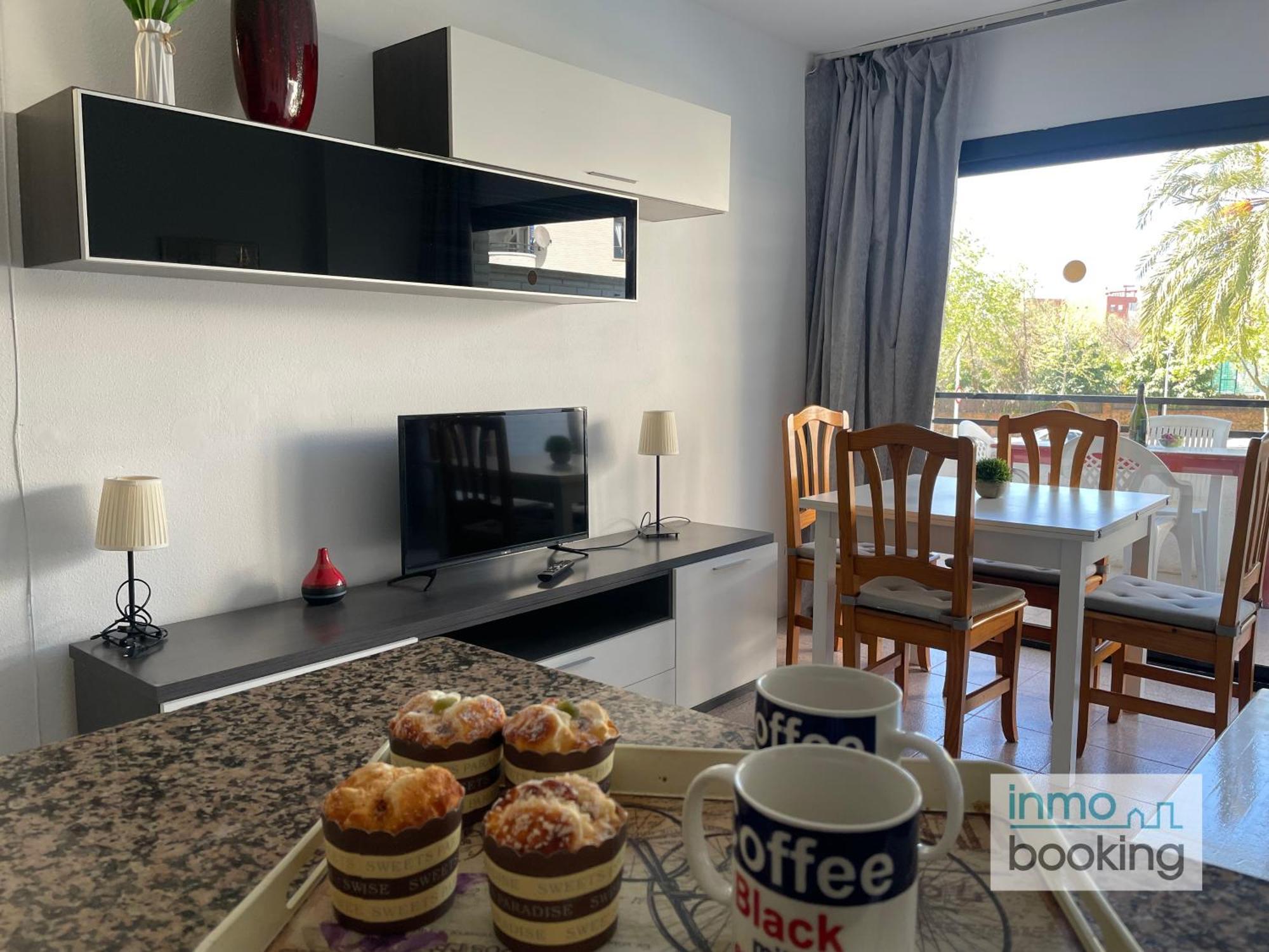 Cannes Salou, Piscina Y Centrico Apartamento *
