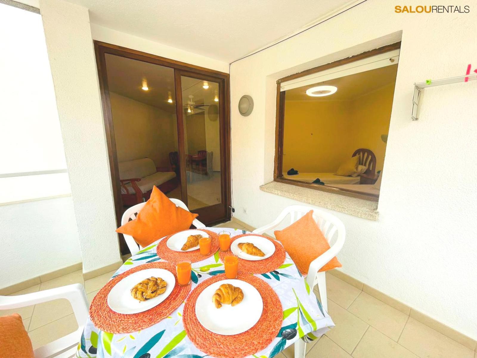 Seaview Retreat - Centre Apartment Salou