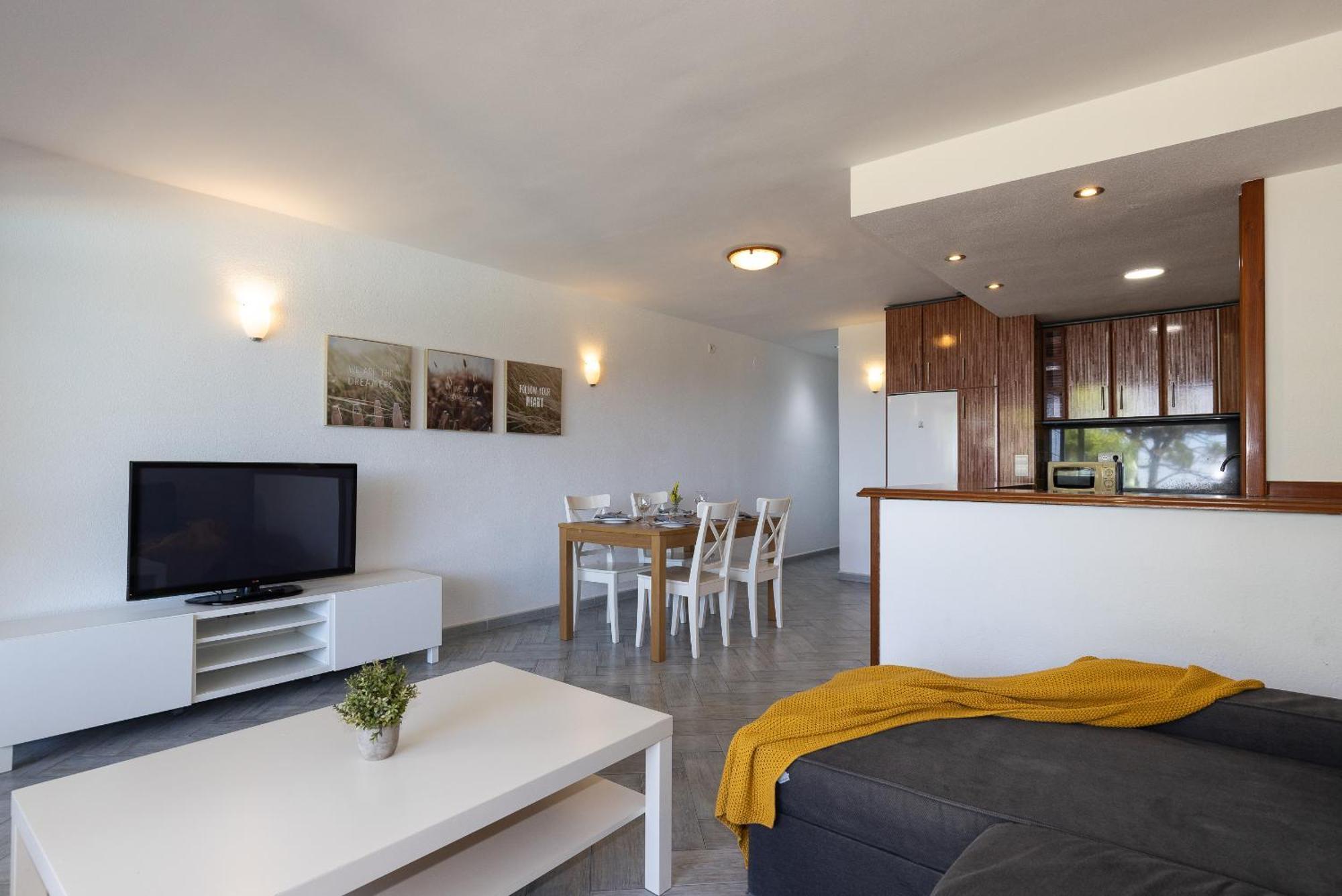 Uhc Playamero Family Complex Aacc Apartment Salou