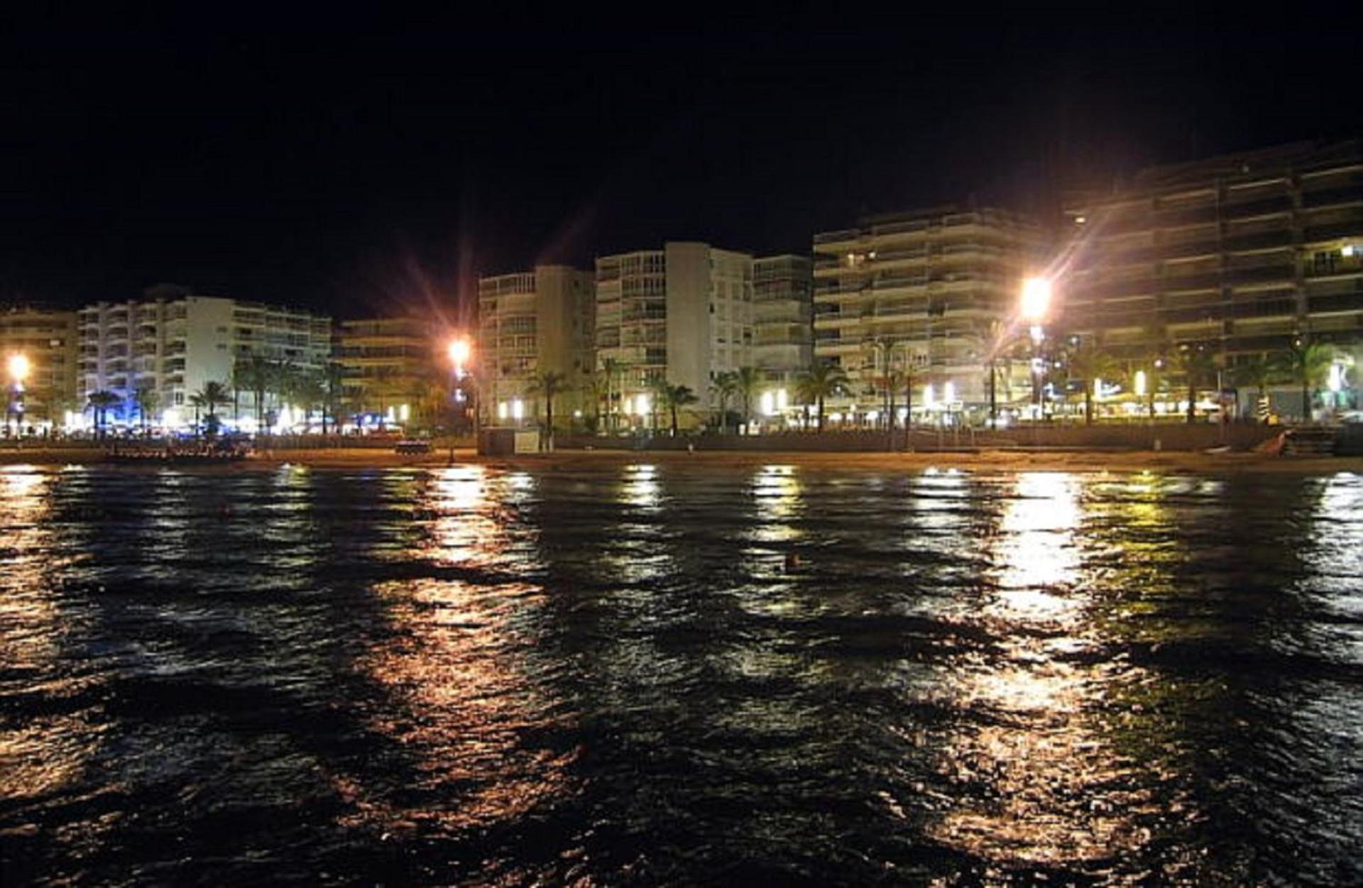 Pentathlon 2 Planet Apartment Salou