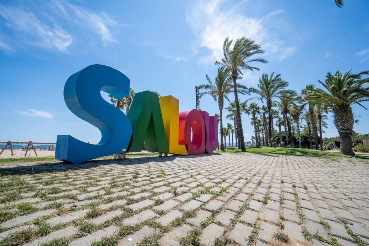 Seafront! Private Terrace - Ac & Wifi Apartment *