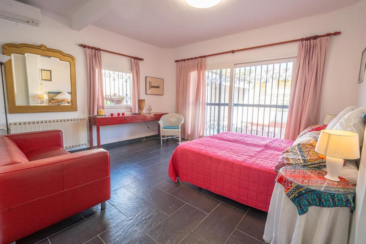 Dea - Away From - Families Only Villa Salou