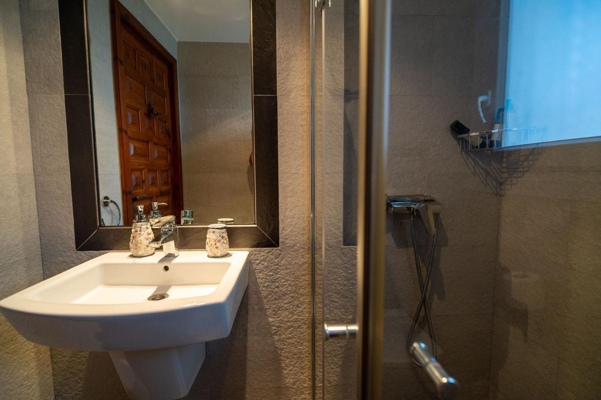 Dea - Away From - Families Only Villa Salou