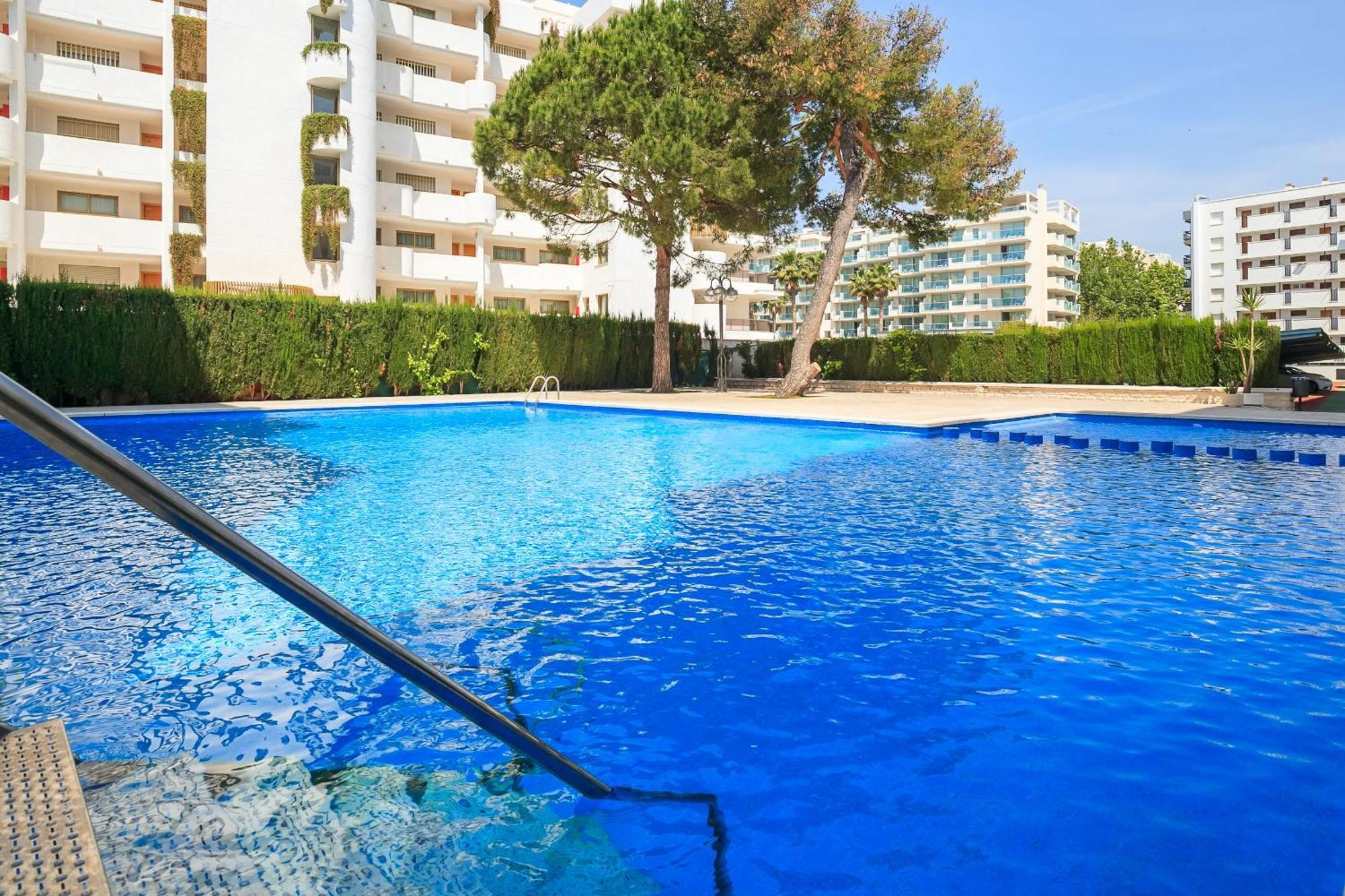 Apartment Uhc Anagabu Family Complex