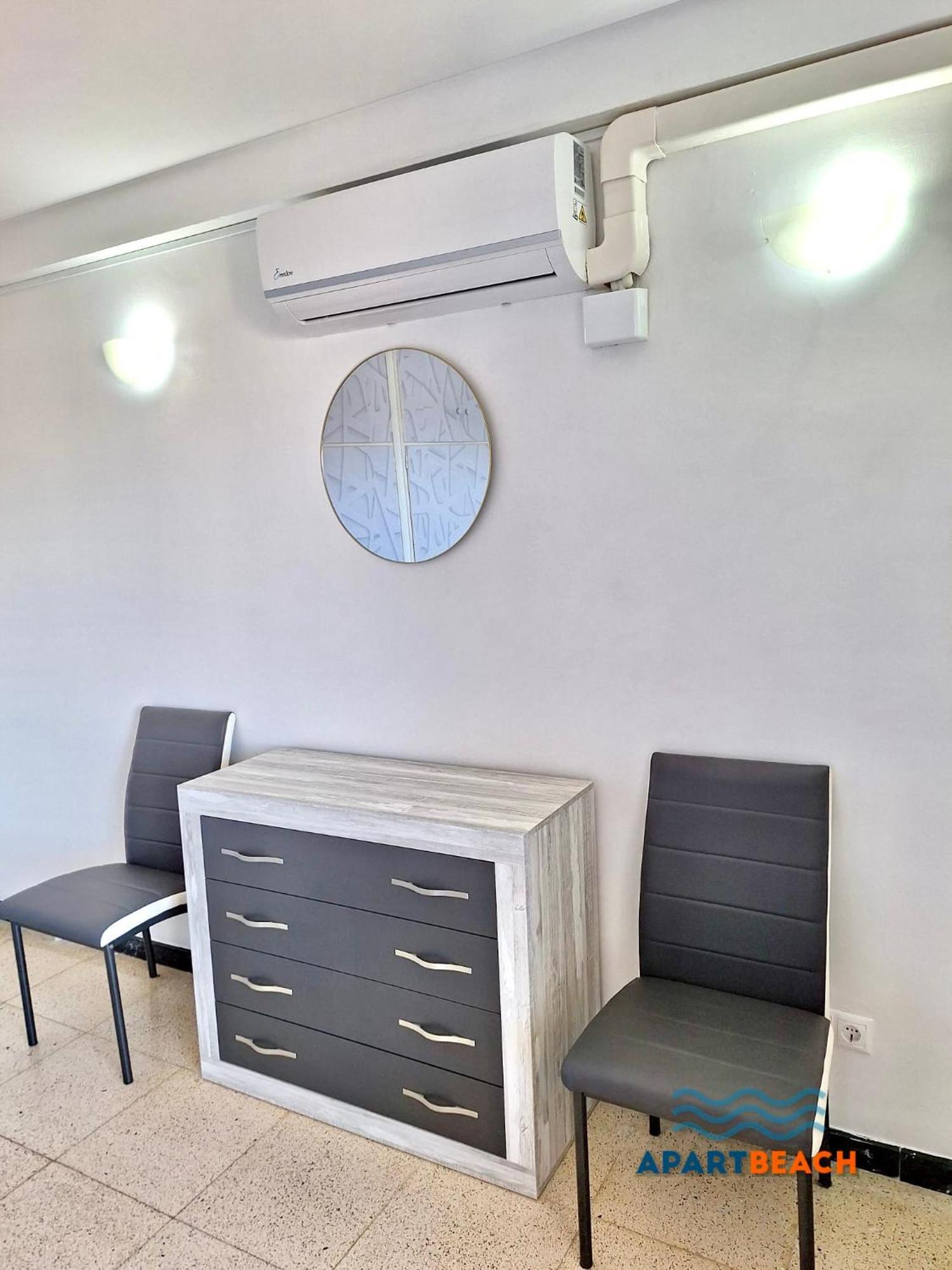 Apartment Apartbeach Capri Front Clima Y Wifi