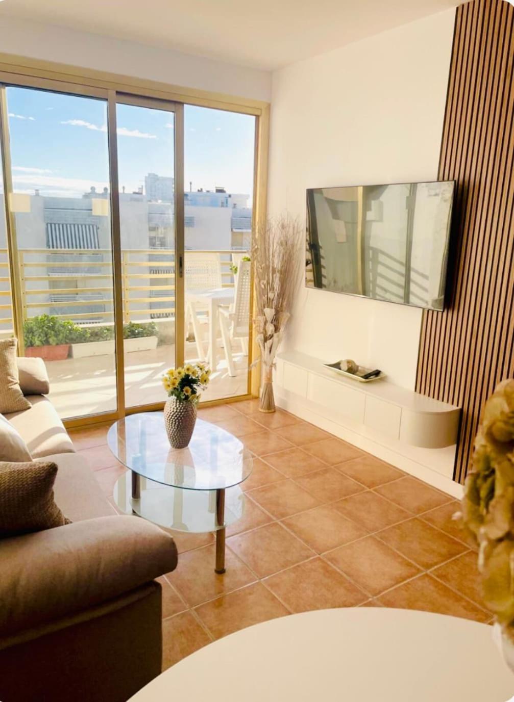Prime Location Penthouse With Stunning Sea Views Appartement Salou