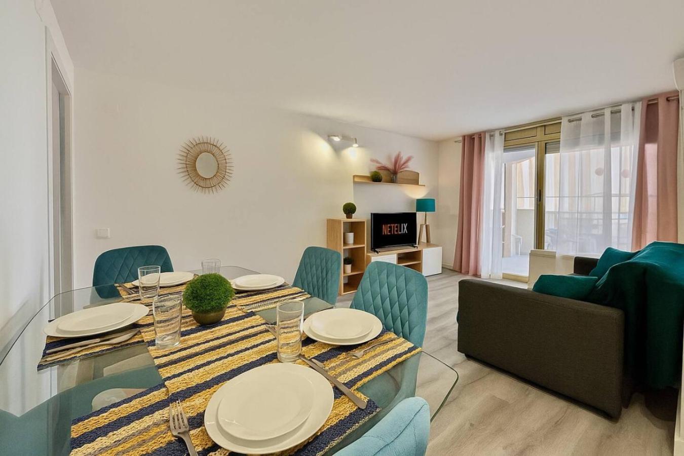 Apartamento Cozy Flat With Wifi And Pool 5 Min To