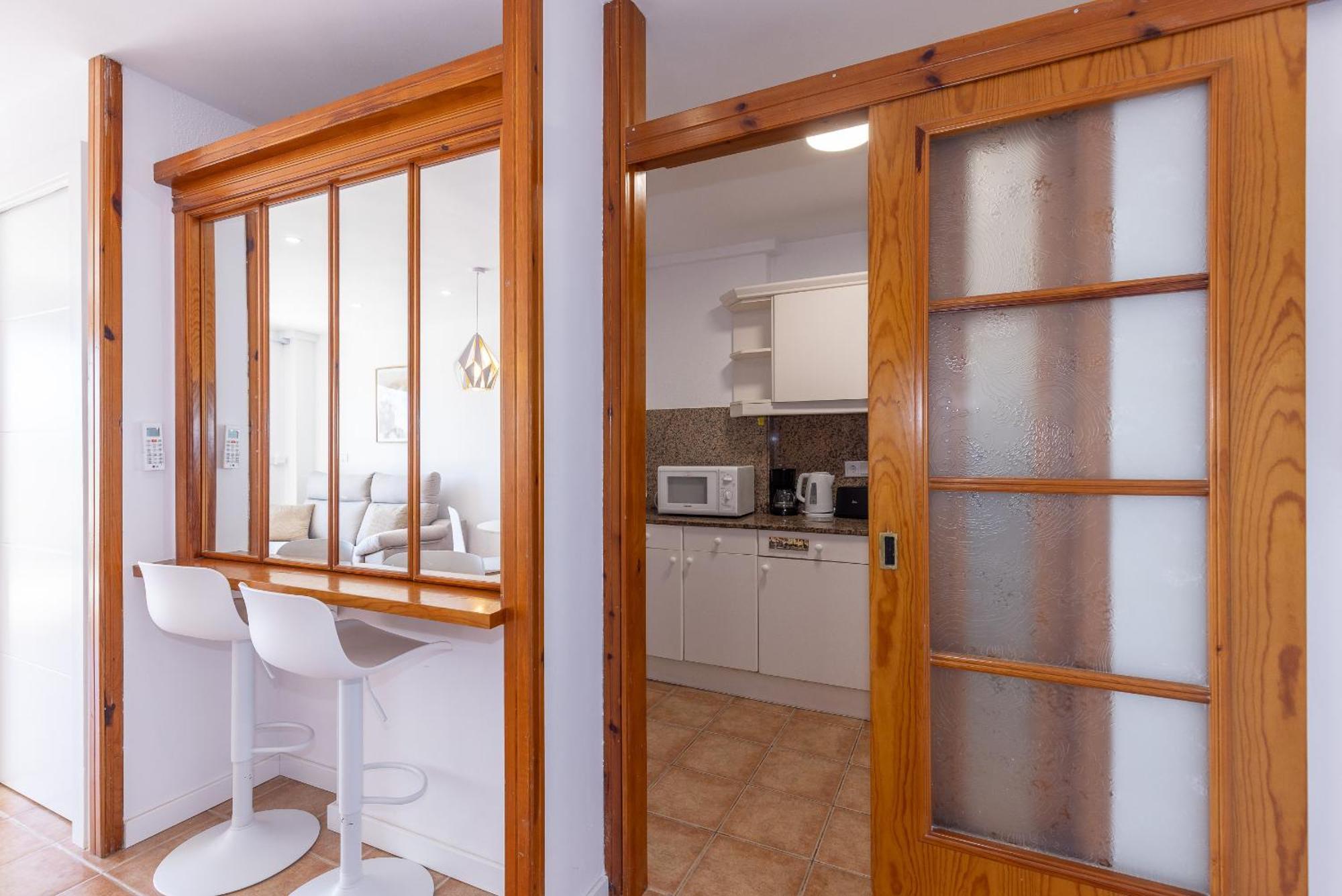 Prime Location Penthouse With Stunning Sea Views