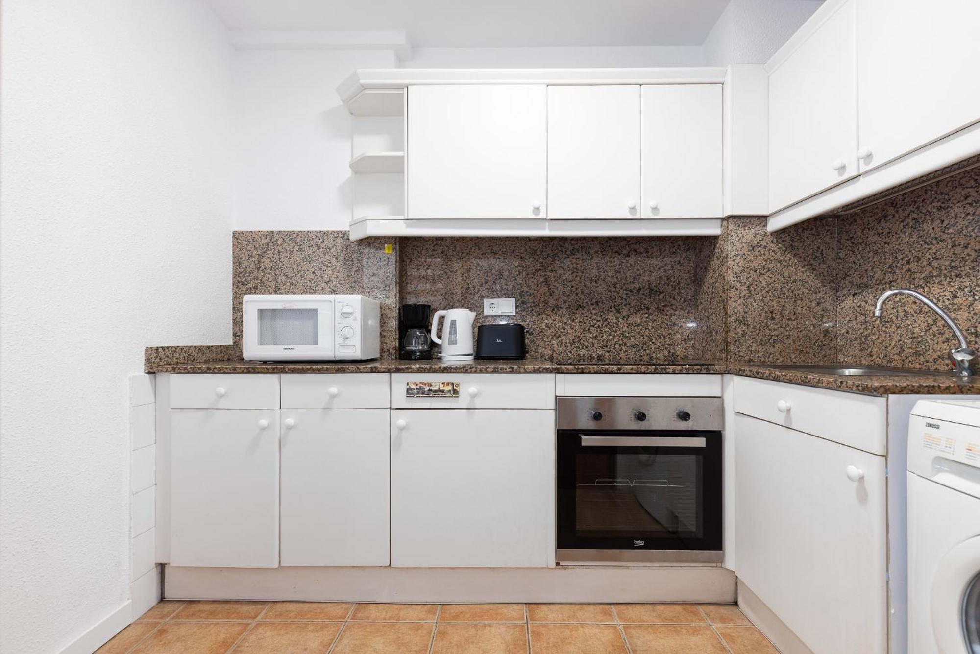Prime Location Penthouse With Stunning Sea Views Appartement *