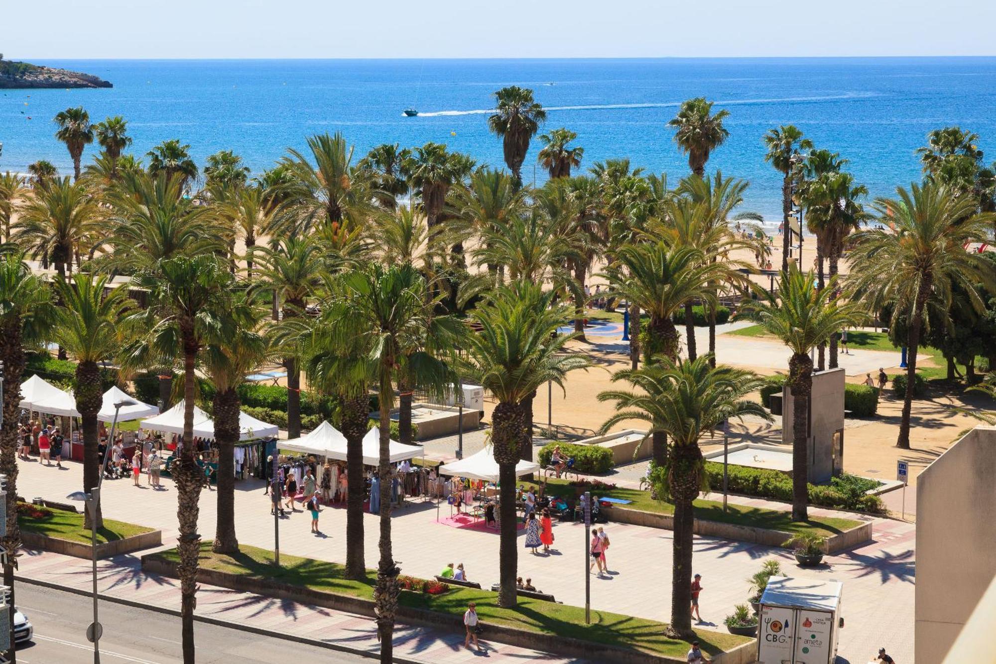 Prime Location Penthouse With Stunning Sea Views * Salou