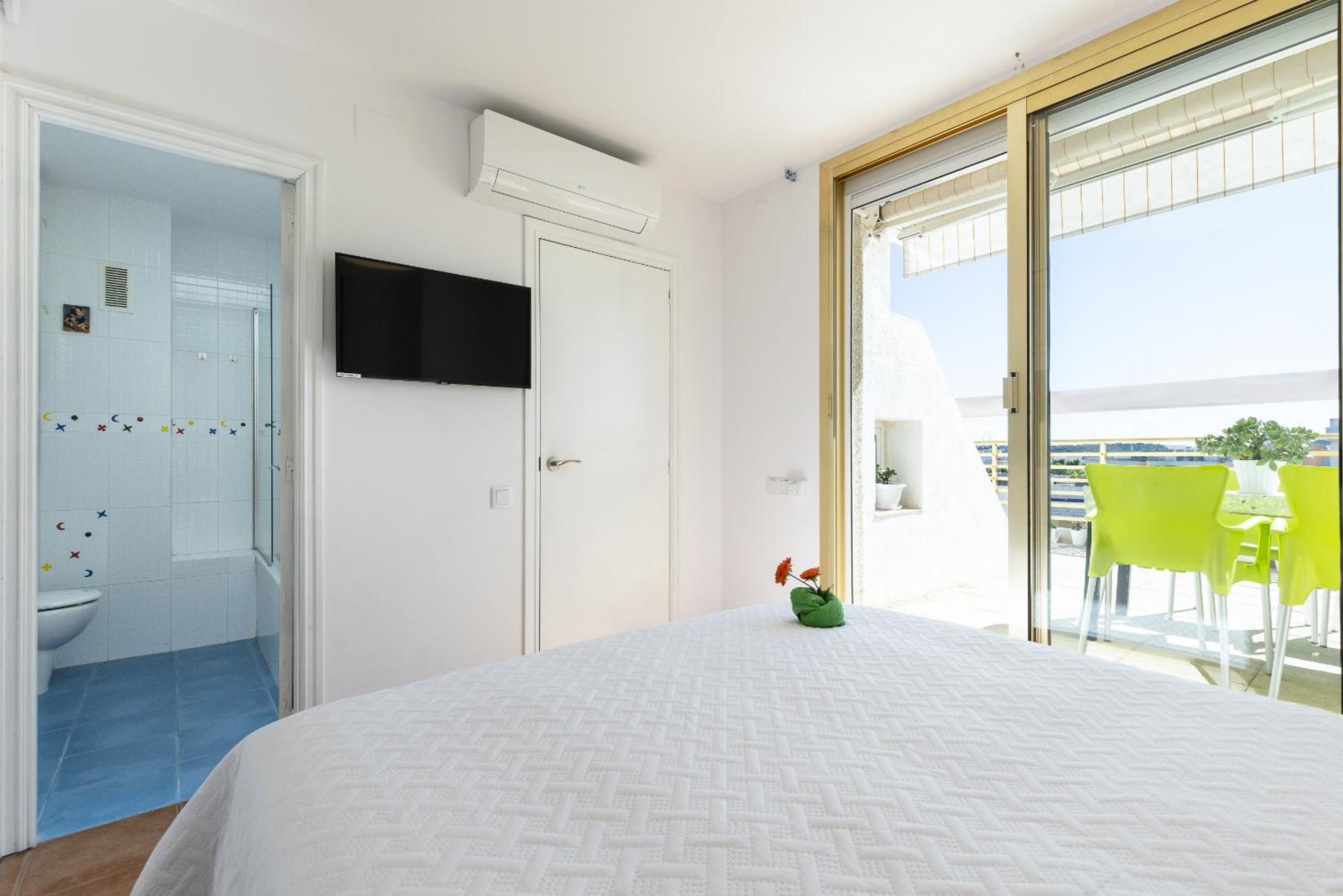 Prime Location Penthouse With Stunning Sea Views Appartement Salou