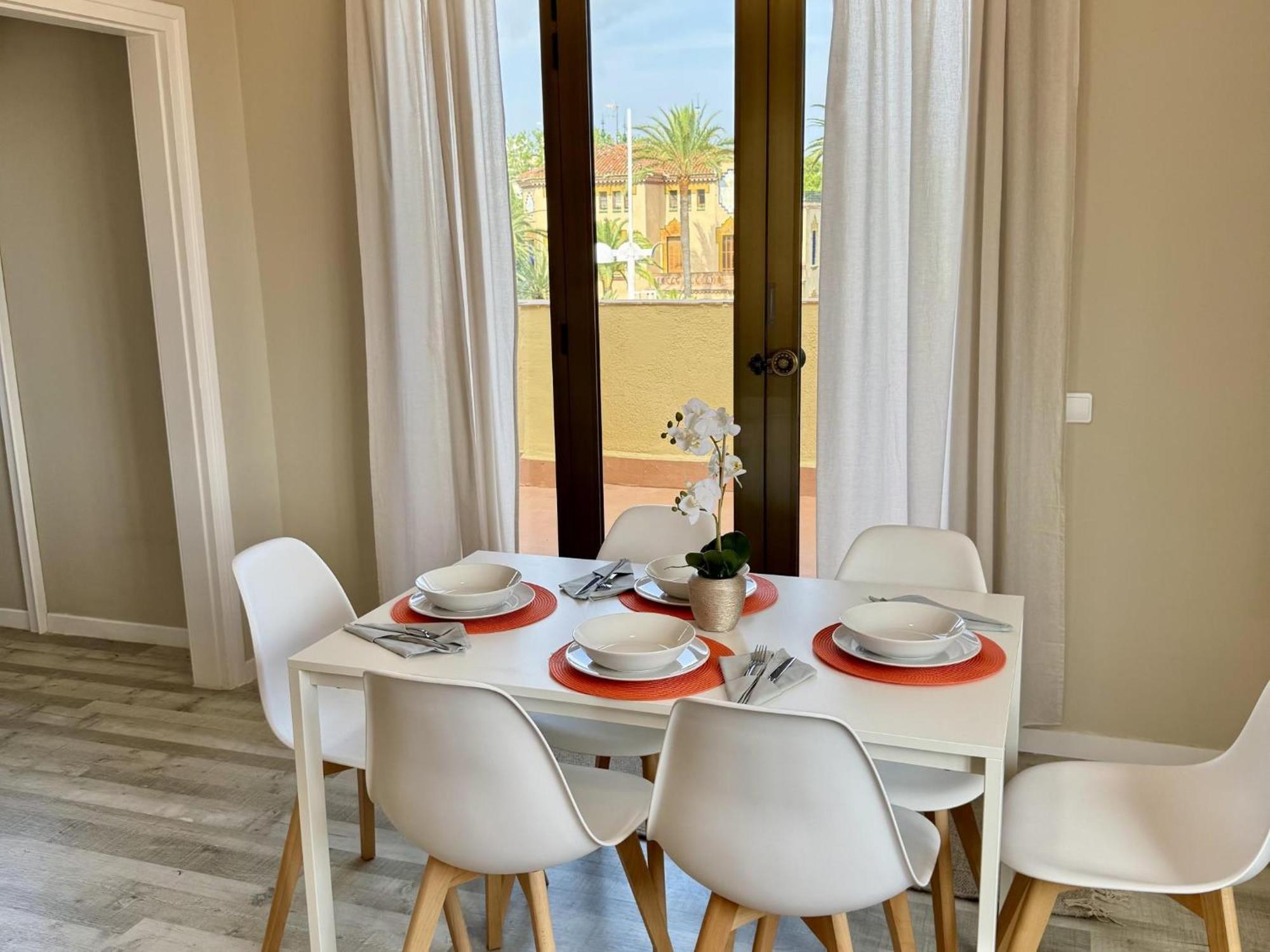 Apartbeach Atico Y Vistas Club Nautico *