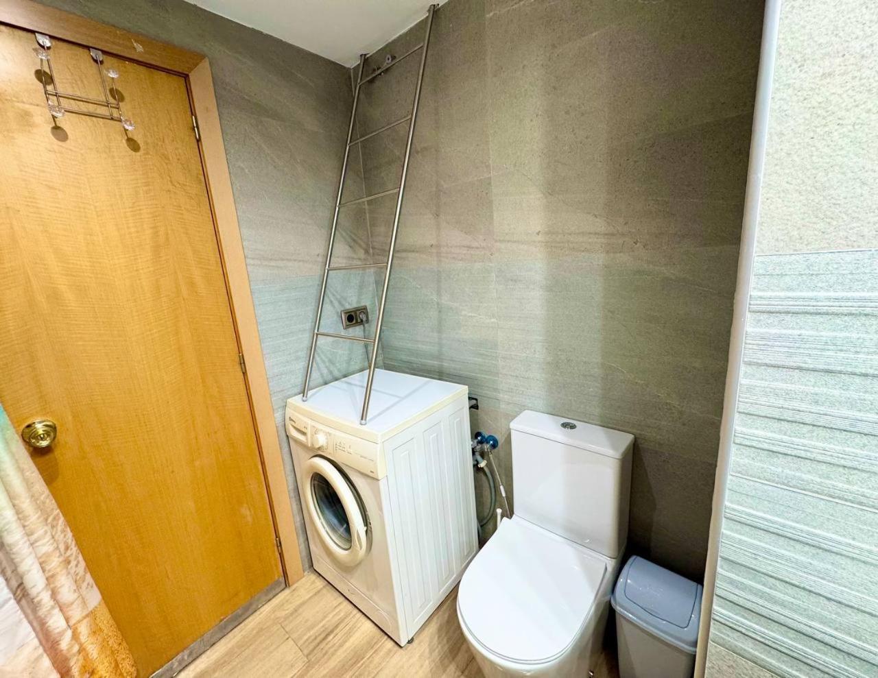 Apartsalou Inter *
