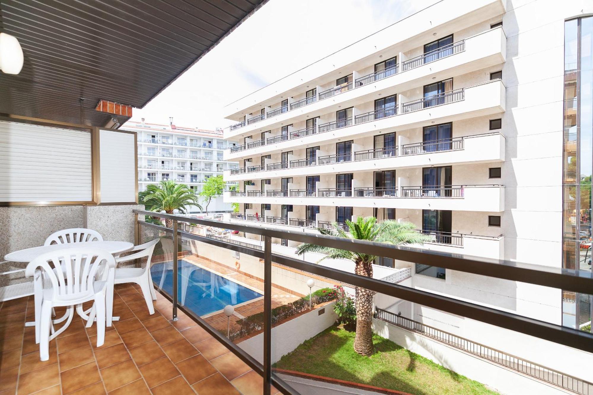 Apartment Uhc Casalmar