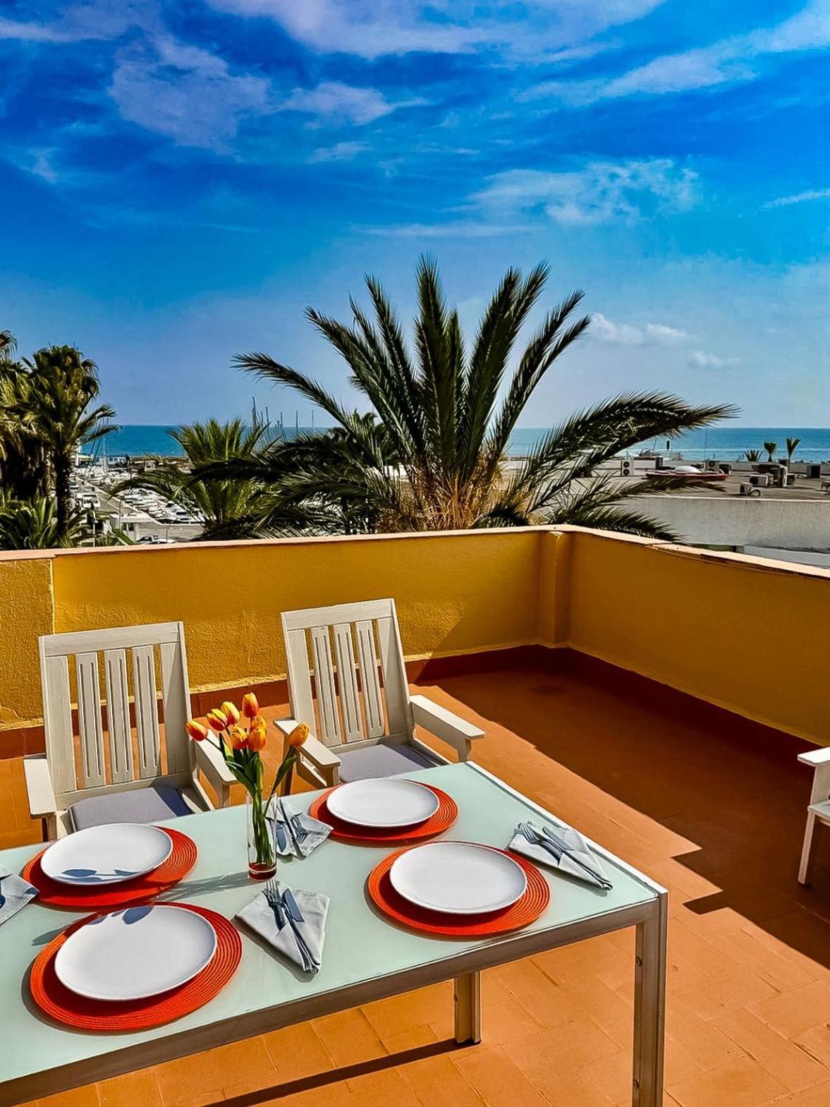 Apartbeach Atico Y Vistas Club Nautico * Salou