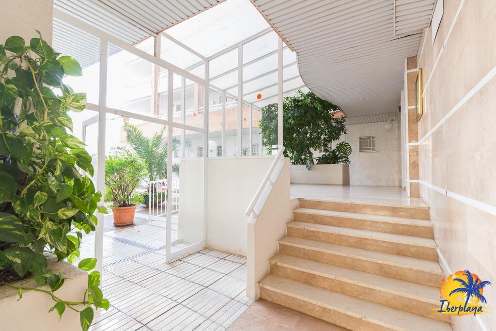 Apartment Center Iberplaya *
