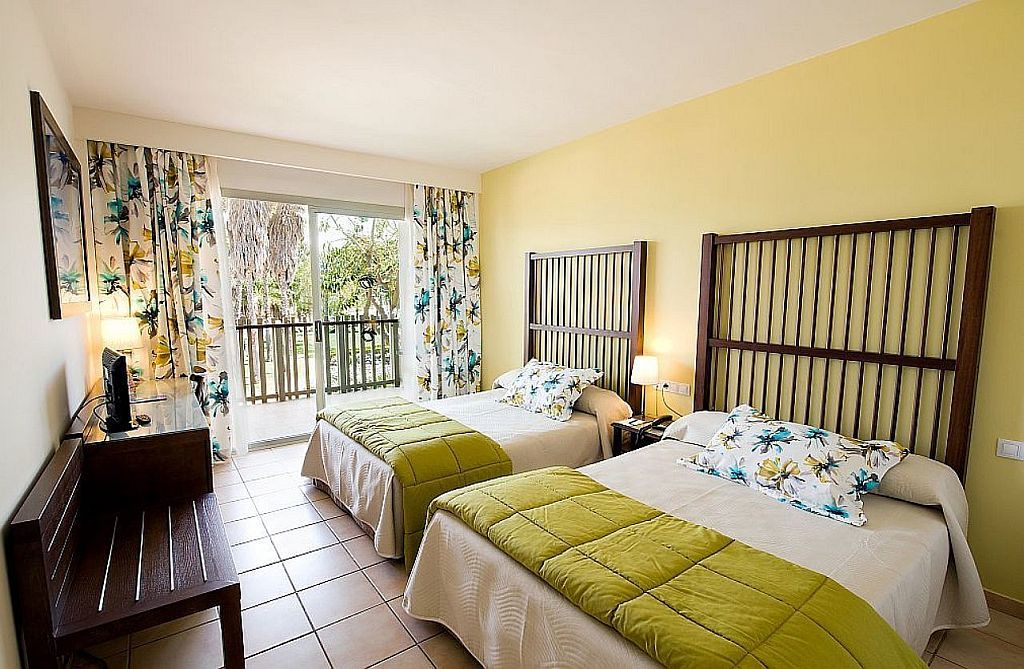 Portaventura Caribe: Unlimited Park Access & Ferrari Land Entry 4* Salou