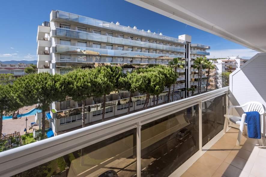 Marinada Hotel 4*
